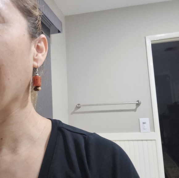 Women's authentic coral stone and earth tone, silver fish hook earrings, new. - Picture 9 of 9